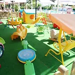 Maribel Cala Blanca (Menorca)