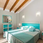Maribel Cala Blanca (Menorca)