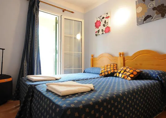 Hotel Maribel Villas Cala Blanca (Menorca)