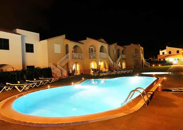 Maribel Villas 5* Cala Blanca (Menorca)