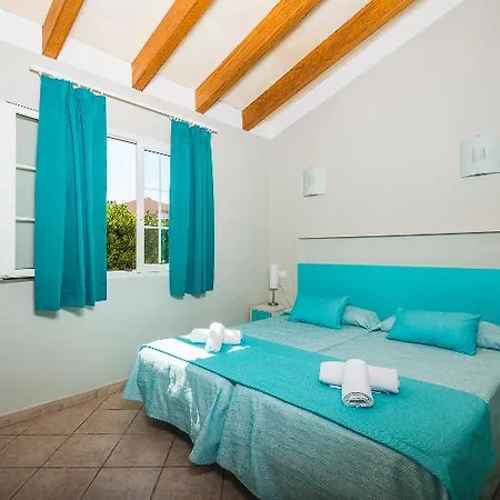 Maribel 5* Cala Blanca (Menorca)